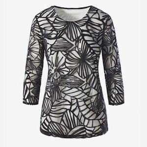 Chico’s NWT Floral Burnout Top Medium